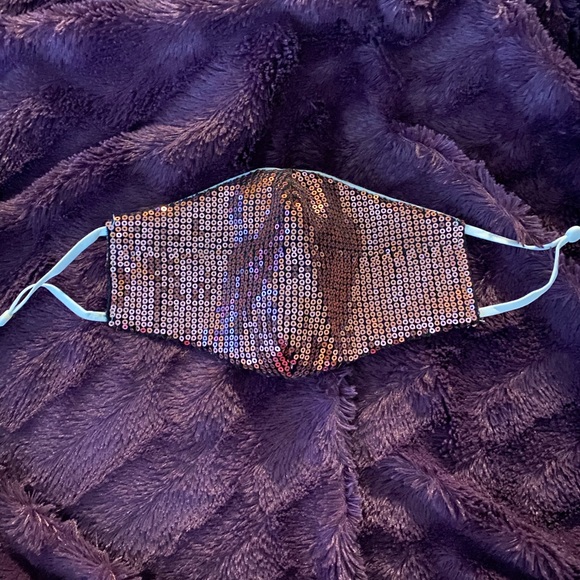 Accessories - Sequin Face Mask - Rose Pink